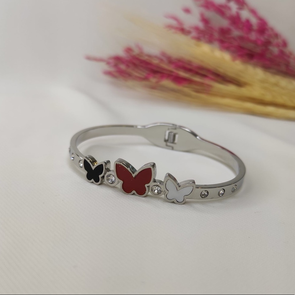 Butterfly bracelet